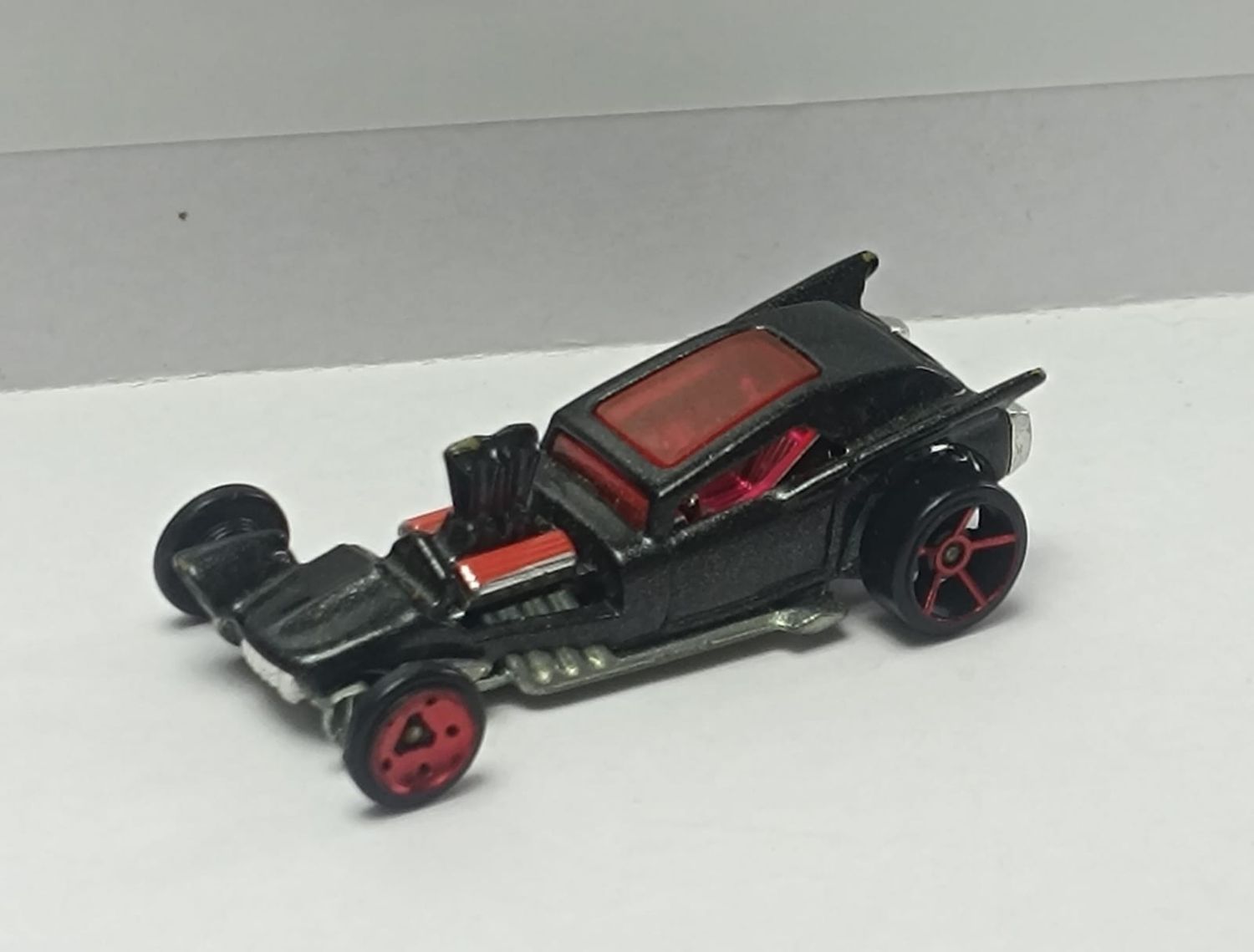 NELA-b, Hot Wheels Fangula, Felix Holst.