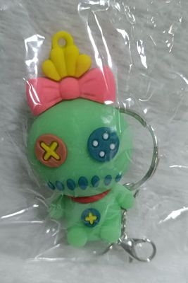 NELA-g, Muñeca de Trapo hecha por Lilo en la Película de Disney &quot;Lilo &amp; Stitch.