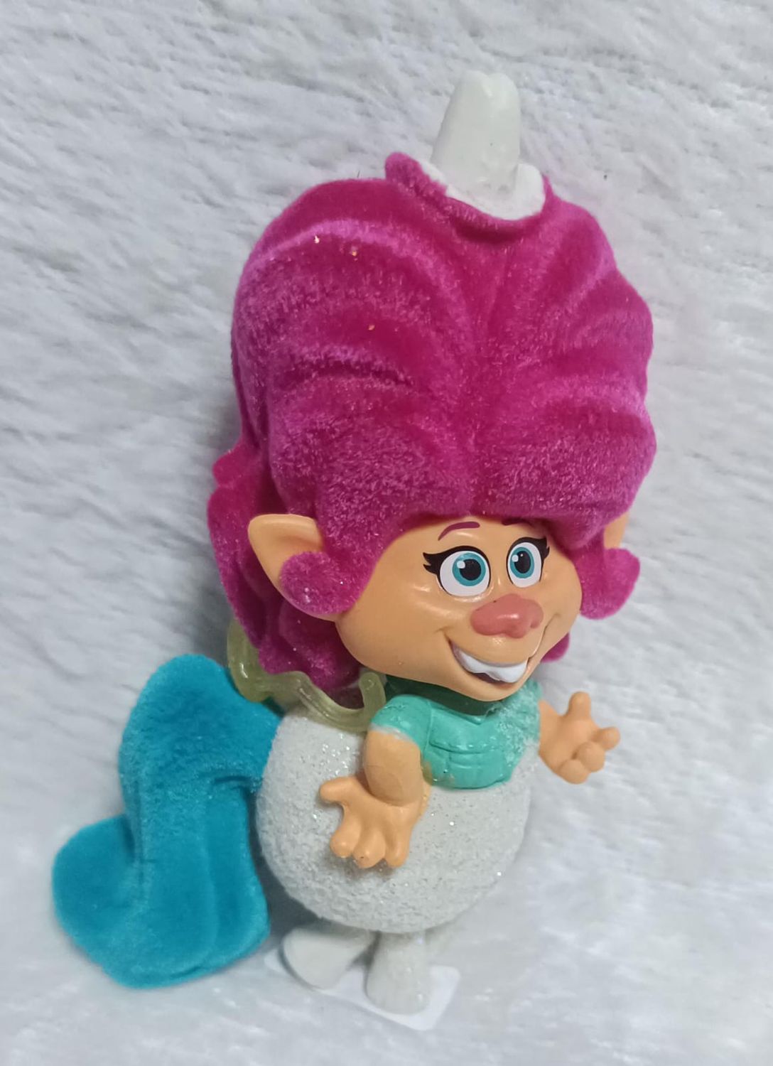 NELA-g, Delta Dawn, Trolls World Tour. 8cms