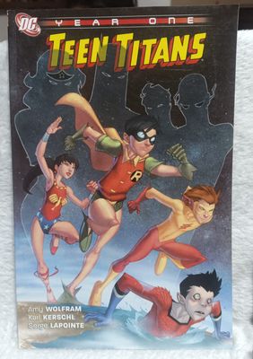 NELA-n, Teen Titans, Year One. Ingles