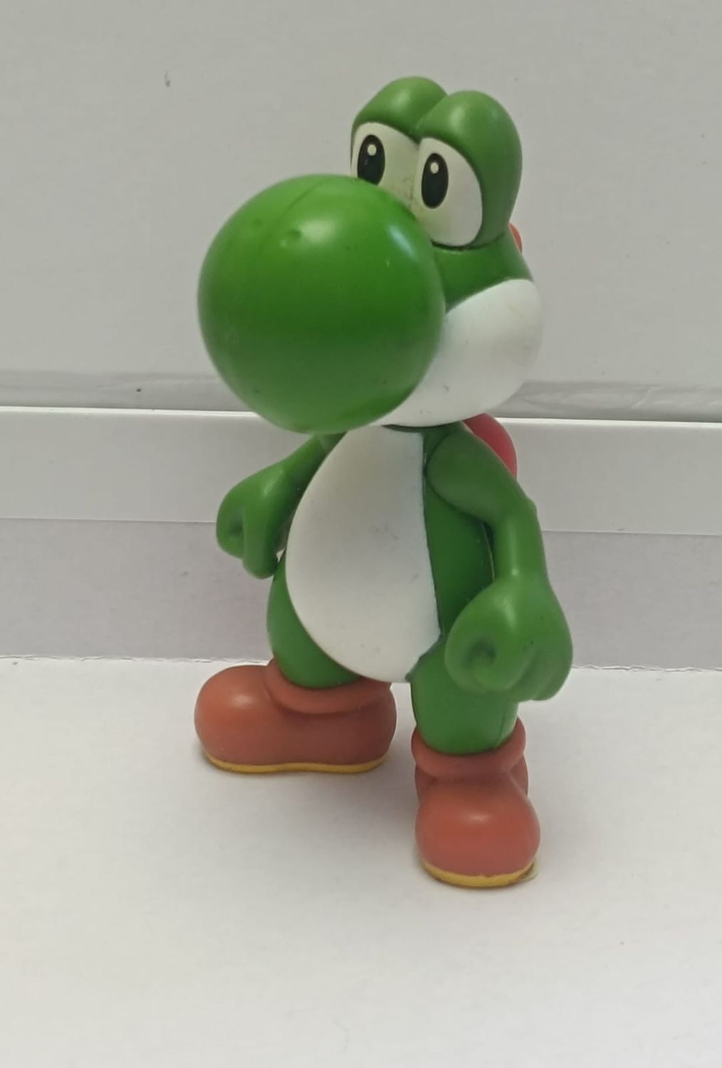 NELA-f, Yoshi Figura Mcdonals, 2014.