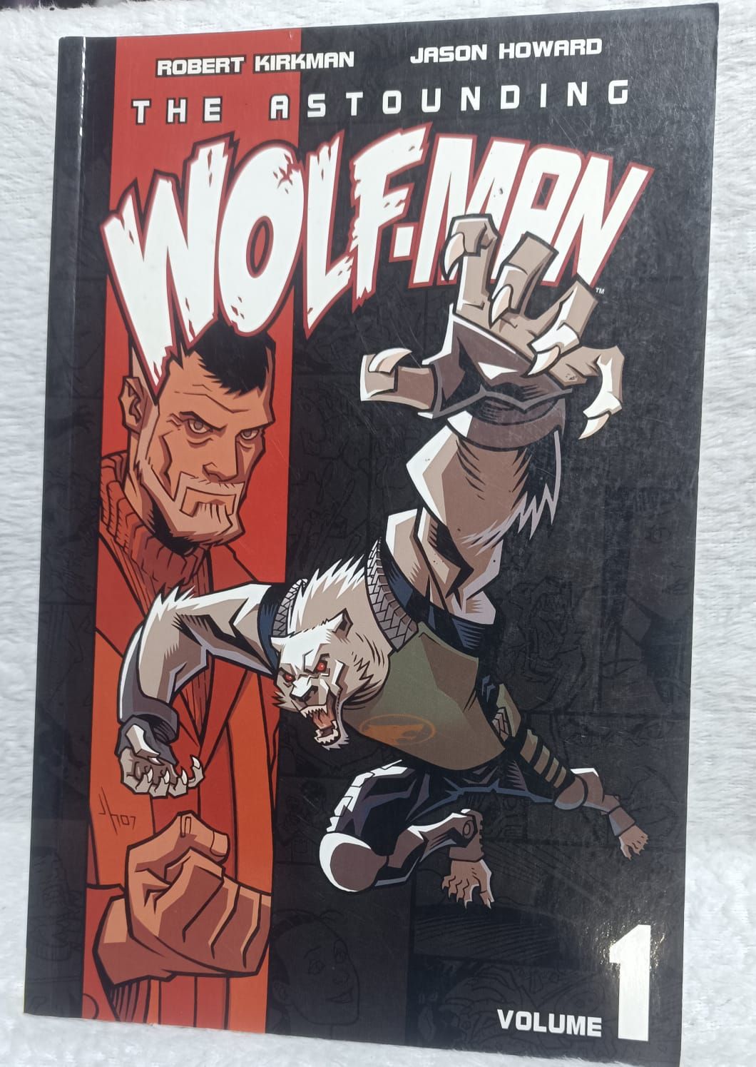 NELA-n, Wolf-Man Comic, Vol. 1. INGLES.