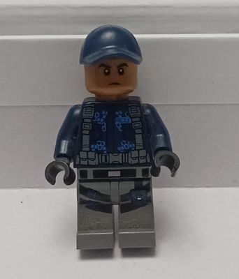 NELA-f, Jurassic World ACU Trooper con gorra minifigura de LEGO .