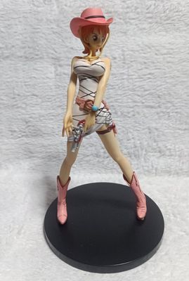NELA-i,  Nami Figura One Piece Figura, Banpresto Bandai. DC Girls Snap Collection 3 Nami Figura One Piece