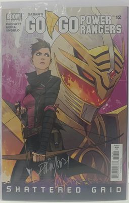 NELA-k, Power Rangers Comic Issue 12 Mighty Morphin Power Rangers Shattered Grid. With Firmado.