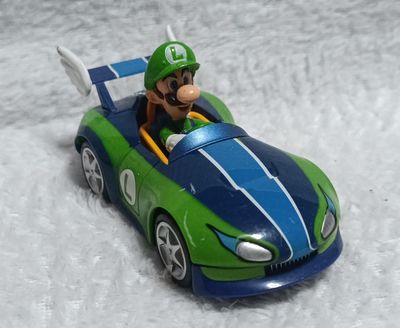 NELA-f, Carro Luigi  Mario Kart Nintendo