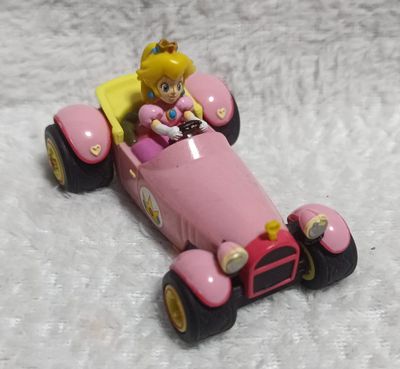 NELA-f, Carro Princesa Peach de Mario Kart  &quot;Royale&quot;  Nintendo