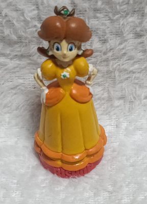 NELA-f, Princesa Daisy,  Mario. Bishop Pieza de Ajedrez