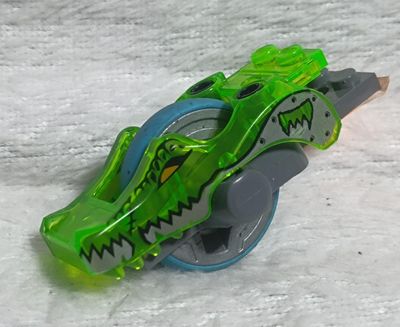 NELA-f, Croc Chomp LEGO Legends of Chima, específicamente el LEGO Legends of Chima 70112 .