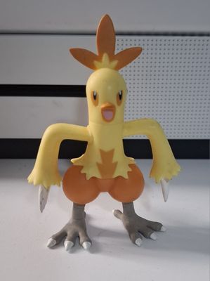 SH Combusken Figura Pokemon 3 Pulgadas Tomy