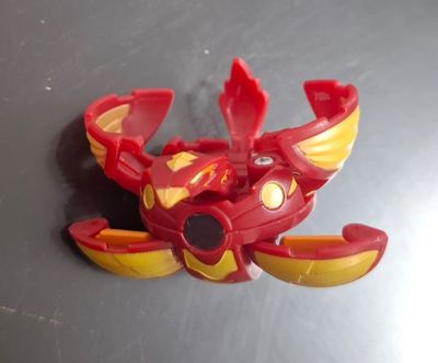 SH Bakugan Rojo