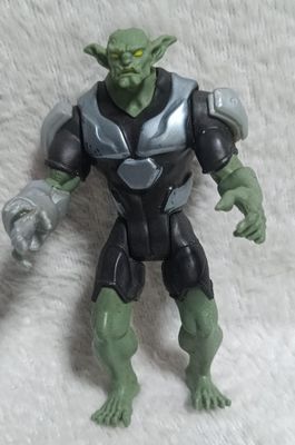 NELA-f, Green Goblin Figura Spider-Man Super Strength de Marvel Ultimate Spider-Man.