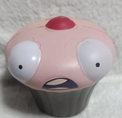 NELA-m, Riot League of Legends - cupcake Lulu