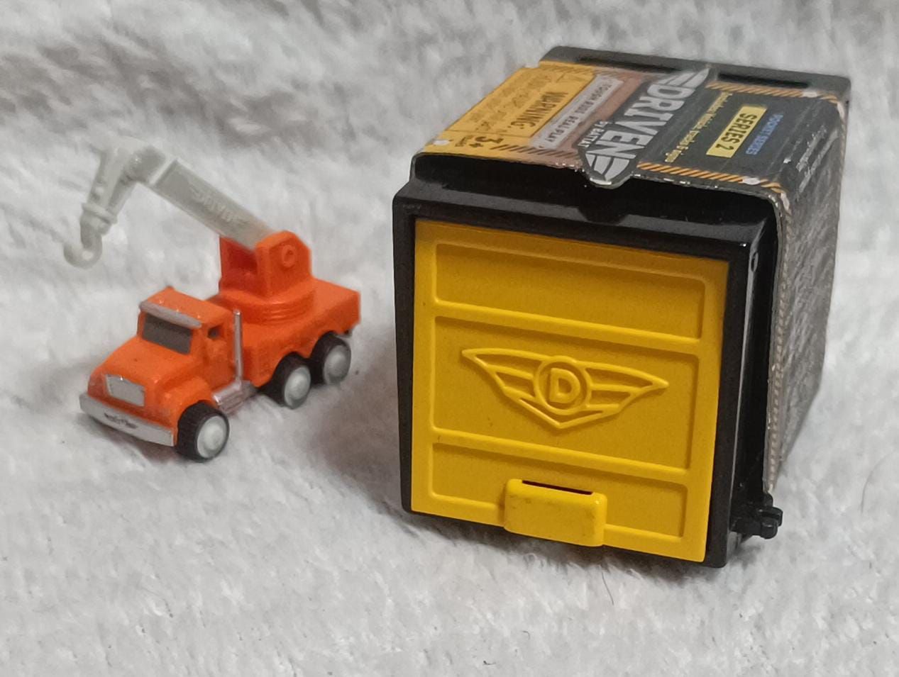 NELA-f, Carro miniatura  Grua Track Pocket Series 1 Mystery Blind Pack