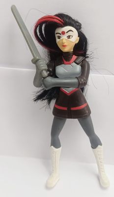 NELA-q, Katana Figura DC Super Hero Girls de Mattel
