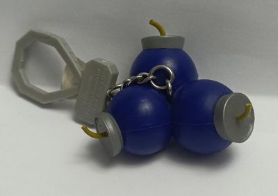 NELA-q, Legend of Zelda Llavero  Bombs Bolso Ciego