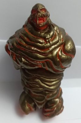 NELA-q, Pieza baf de Molten Man
