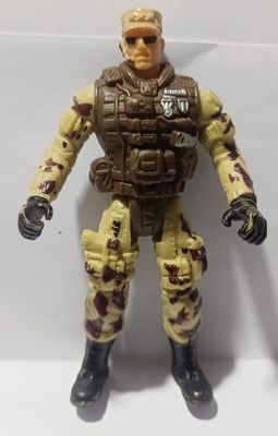 NELA-q, Soldado, 10 cm de altura