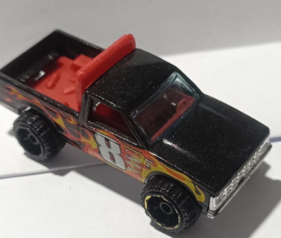NELA-q, Hot Wheels Chevy S-10 de 1982.