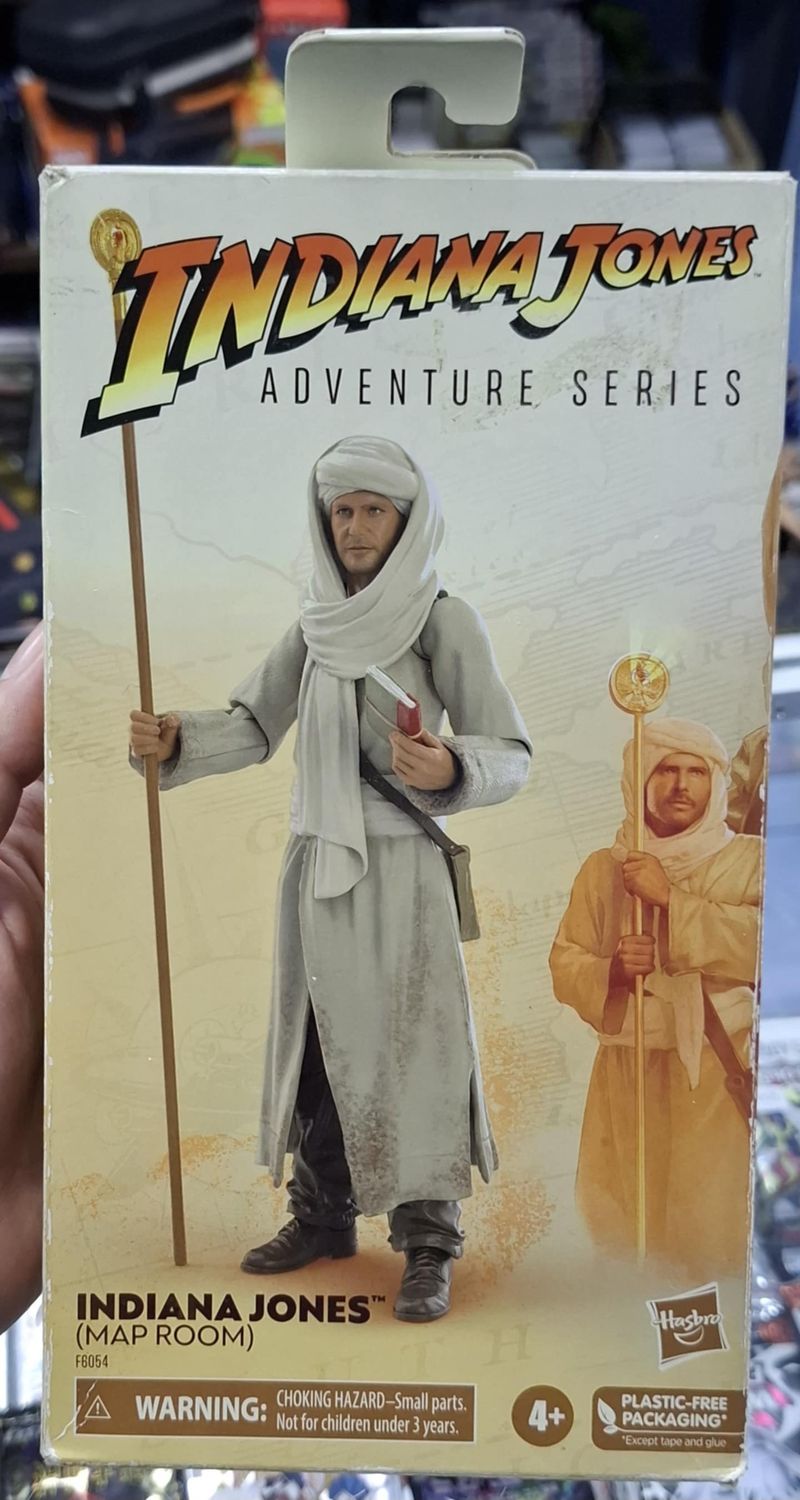 SJ Indiana Jones Figura Map Room Hasbro 6 Pulgadas
