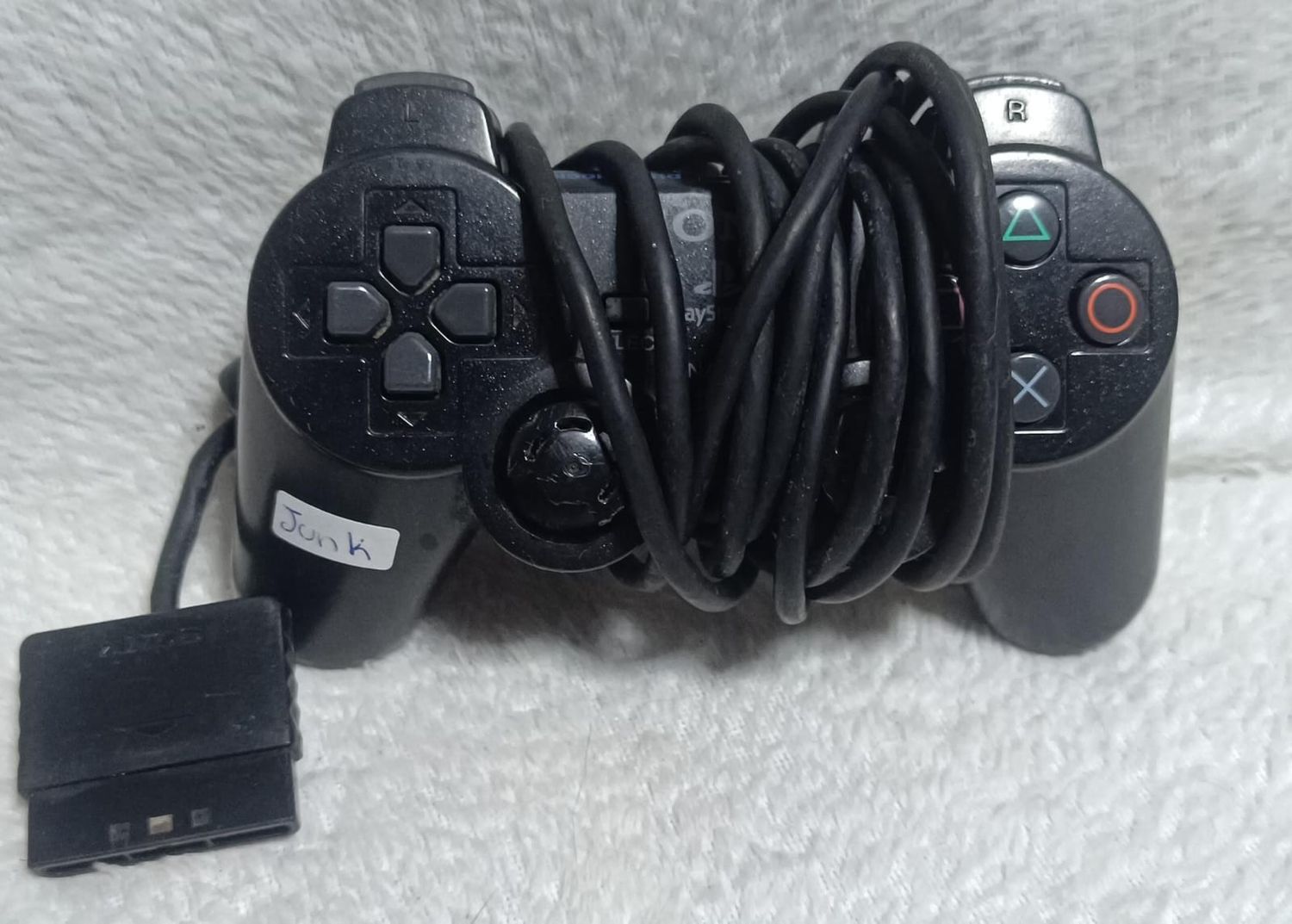 NELA-o, DualShock 2 de PlayStation 2 JUNK