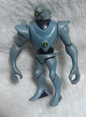 NELA-q, Ben 10 : Supremacía Alienígena Nanomech Figura