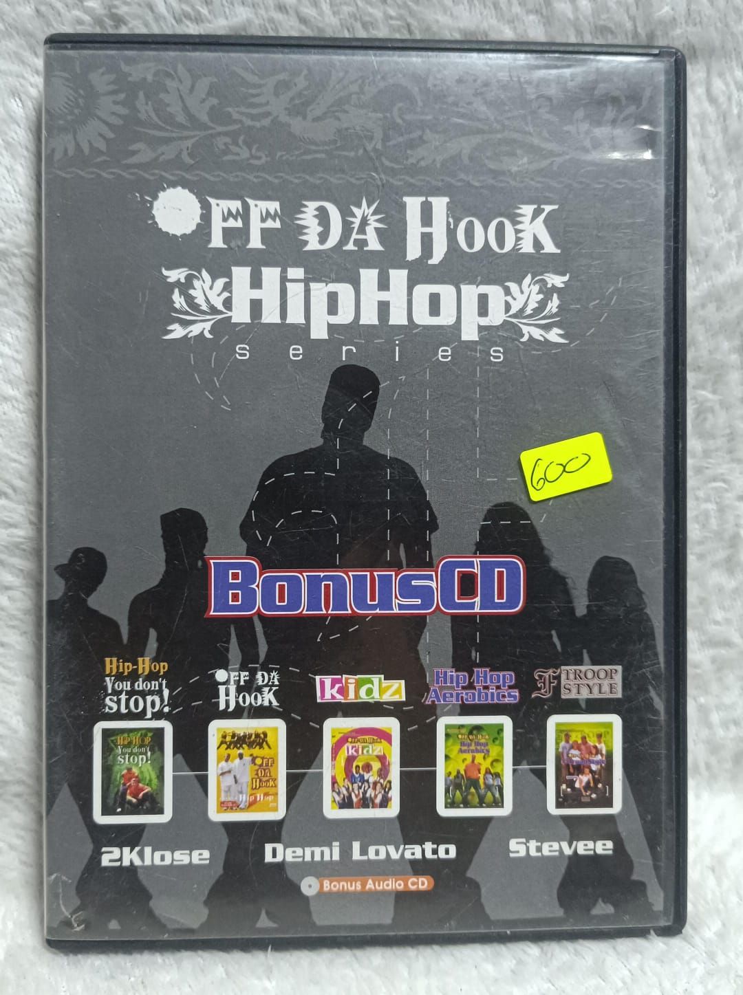 NELA-t, &quot;Off Da Hook: Hip Hop Series&quot;.  DVD   Idioma y Subtitulos en Ingles