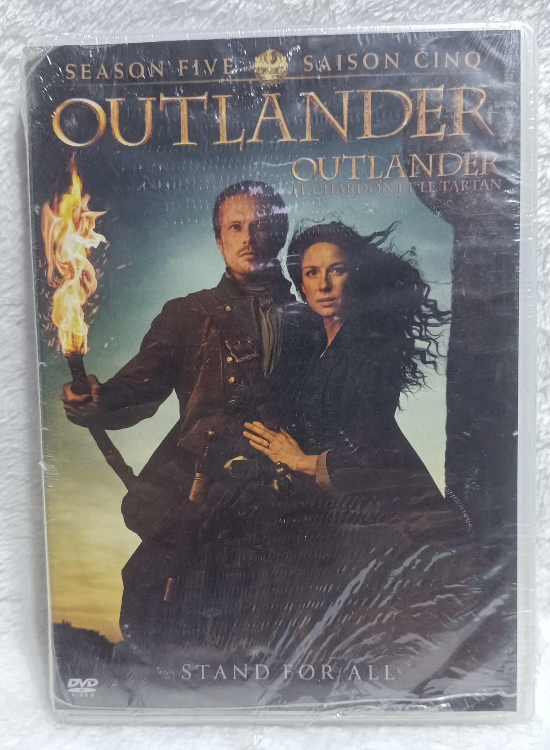 NELA-t, Outlander&quot; DVD  Quinta Temporada Idioma y Subtitulos en Ingles y Frances Sellado