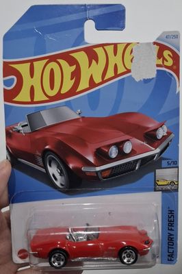 SH14 72 Stingray Convertible Hot Wheels