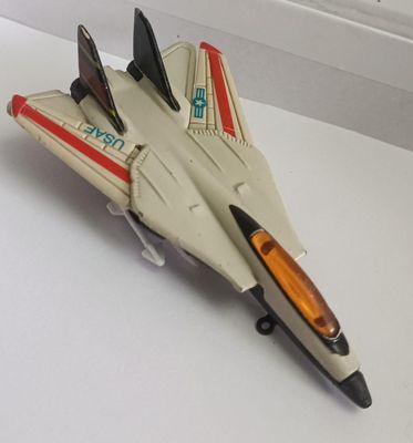 NELA-q, Grumman F-14 Tomcat Modelo a escala un avión de combate