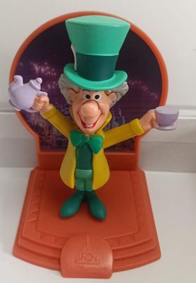 NELA-q, Sombrerero Loco de Alicia en el País de las Maravillas McDonald&#39;s  Disney