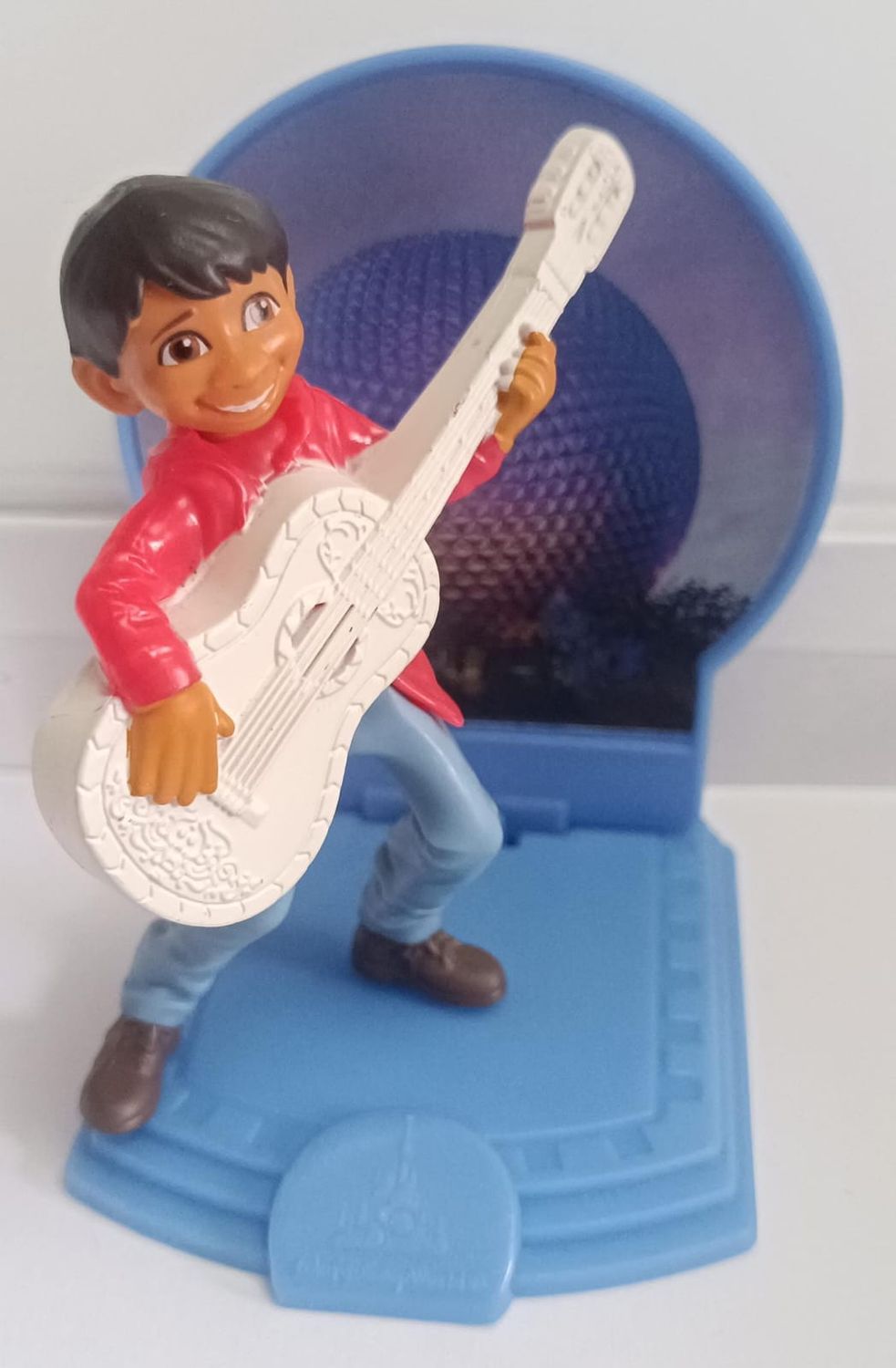 NELA-q, Miguel de la película &quot;Coco&quot; Disney  50 Aniversario de Disney World Florida de McDonald&#39;s en 2022 Juguete