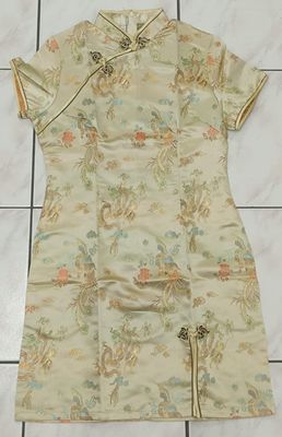 NELA-a, Vestido Estilo Chino XL Usado