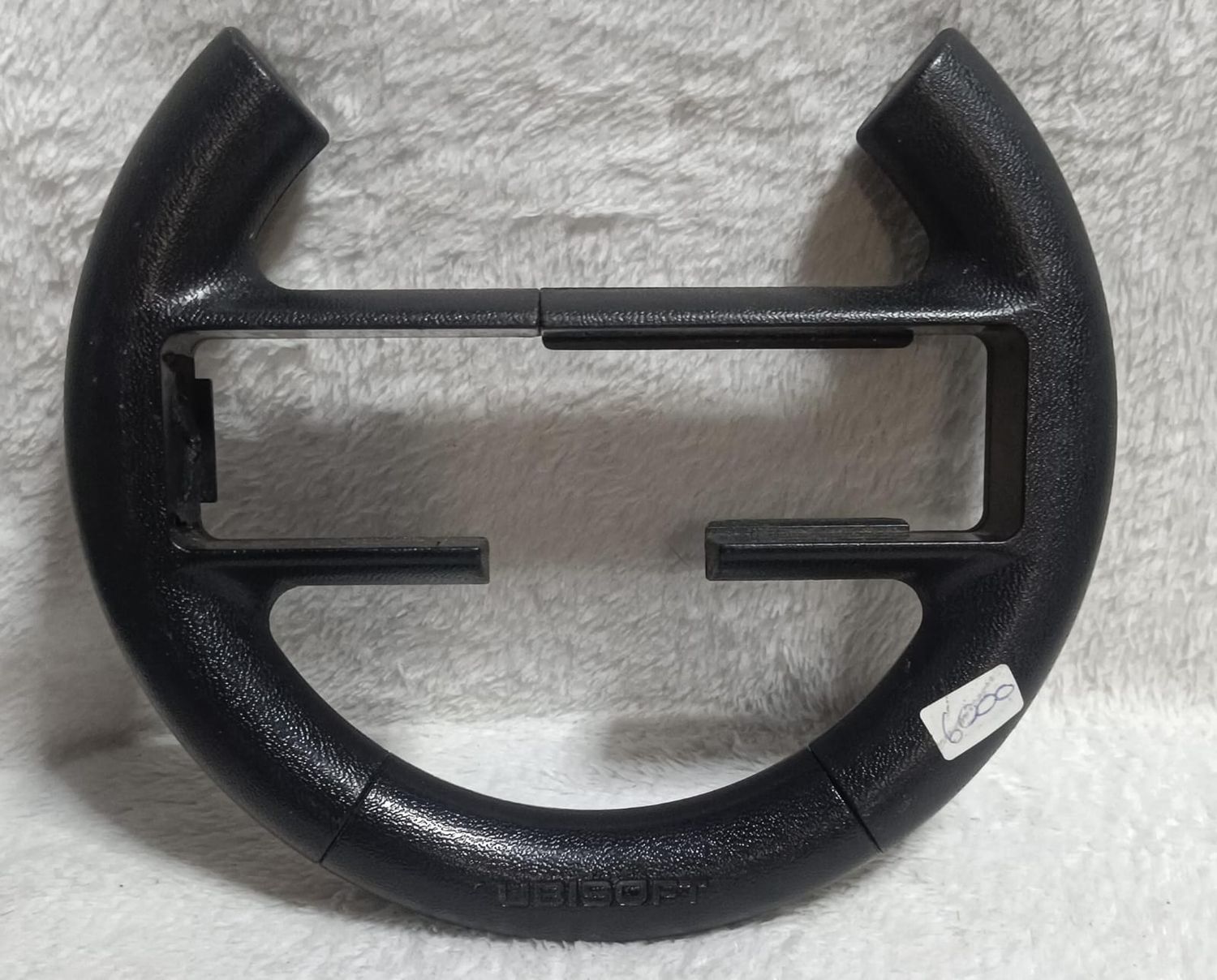 NELA-m, Volante Ubisoft Thrustmaster Nintendo Wii