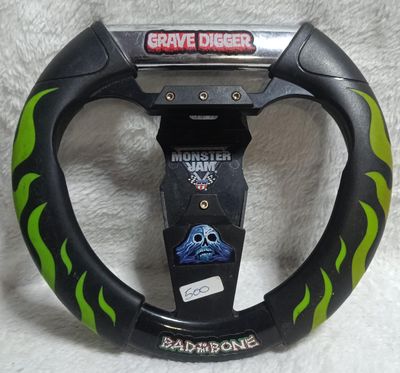 NELA-m, Volante de Juguete  Monster Jam Path of Destruction.