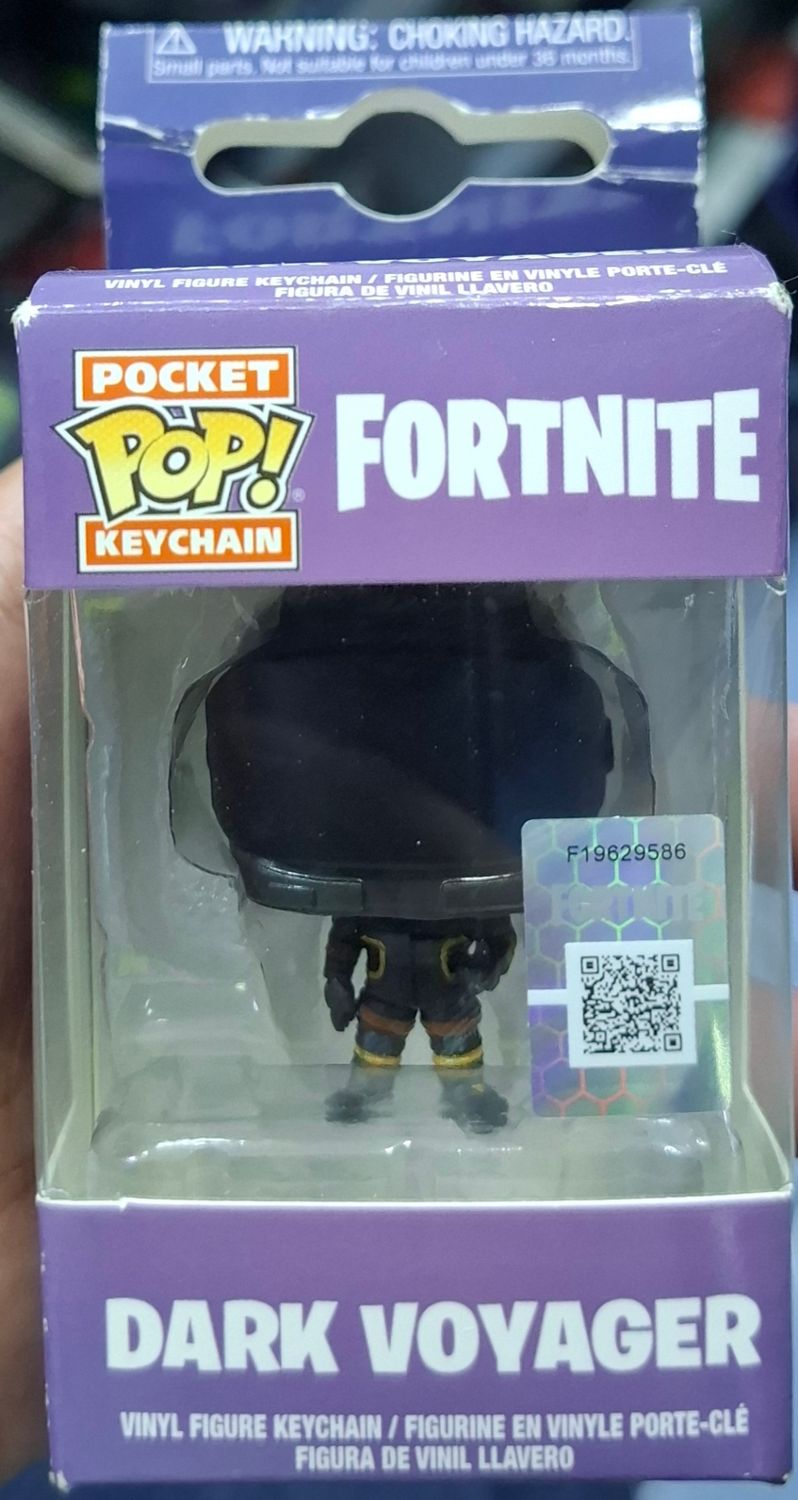 BAF1 Dark Voyager Pocket Pop Llavero Fortnite