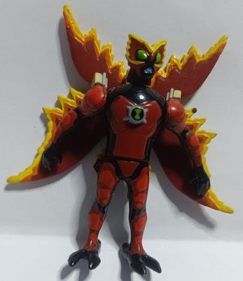 NELA-s, Ultimate Big Chill  Ben 10: Ultimate Alien