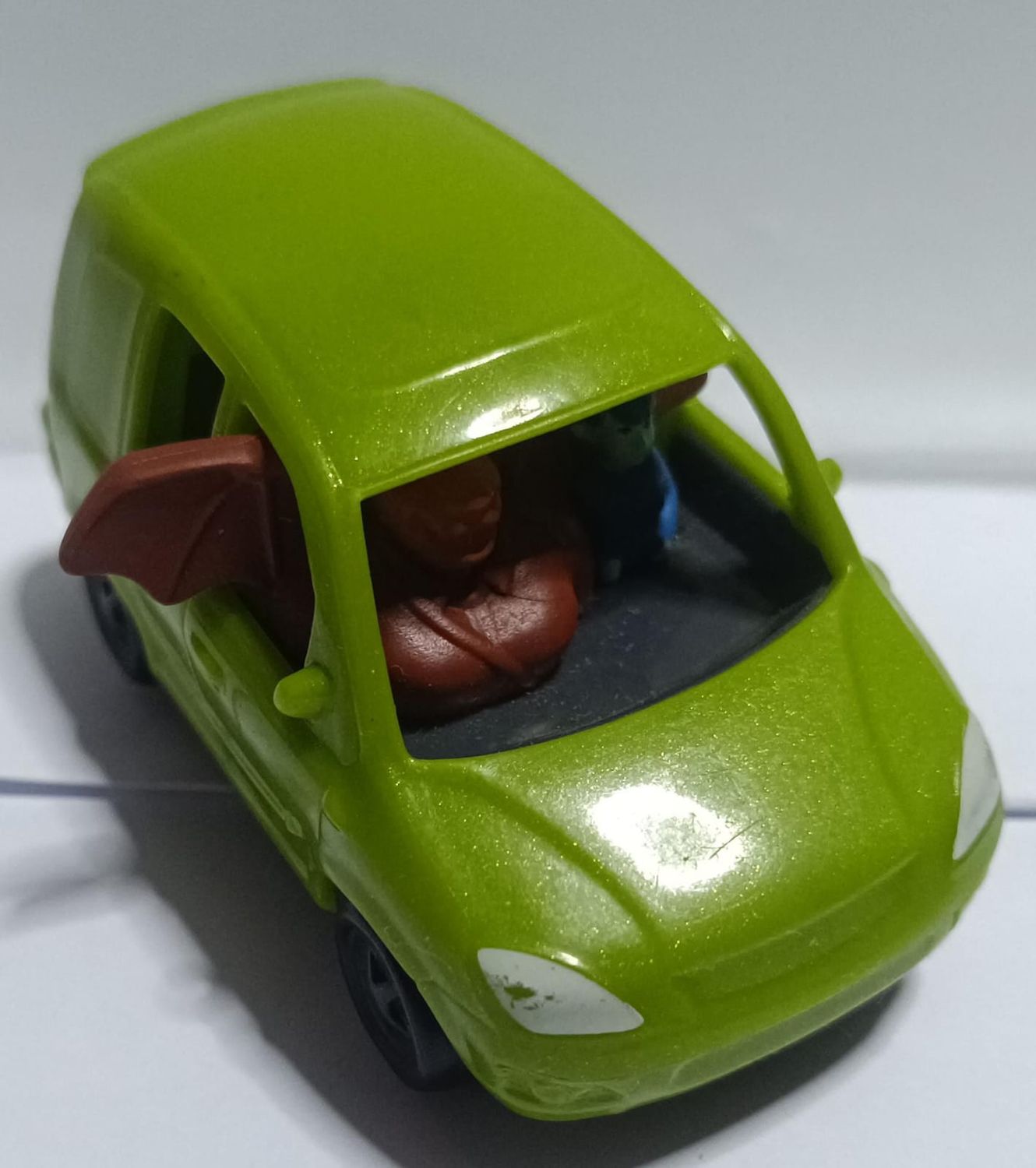 NELA-q, Manticora (Corey) &quot;Onward&quot;  Disney Pixar 3 Pulgadas