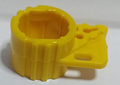 NELA-s, Lanzador de Beyblade Color Amarilla Claro