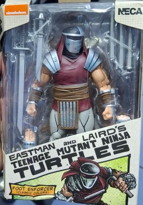 BAF1 Foot Enforcer Figura NECA Tortugas Ninja Figura *Caja Danada*