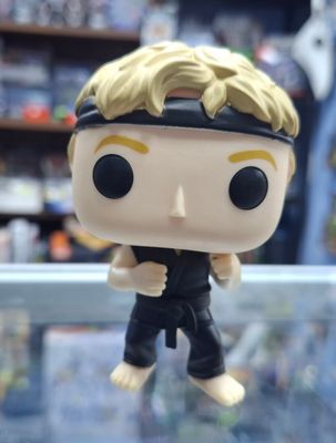 BAF1 Johnny Lawrence Figura Funko Pop Cobra Kai Figura Suelta