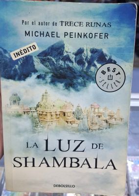 SJ La Luz de Shambala Libro Espanol Michael Peinkofer