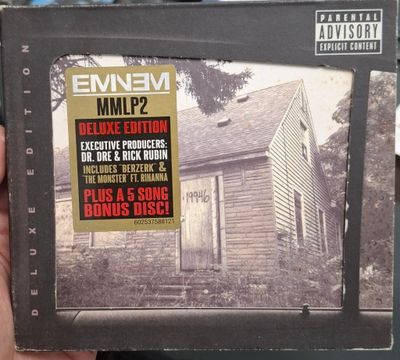SH Eminem CD Musica The Marshall 2 Mathers Usado Completo 2 Discos
