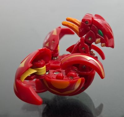 SH Bakugan Rojo
