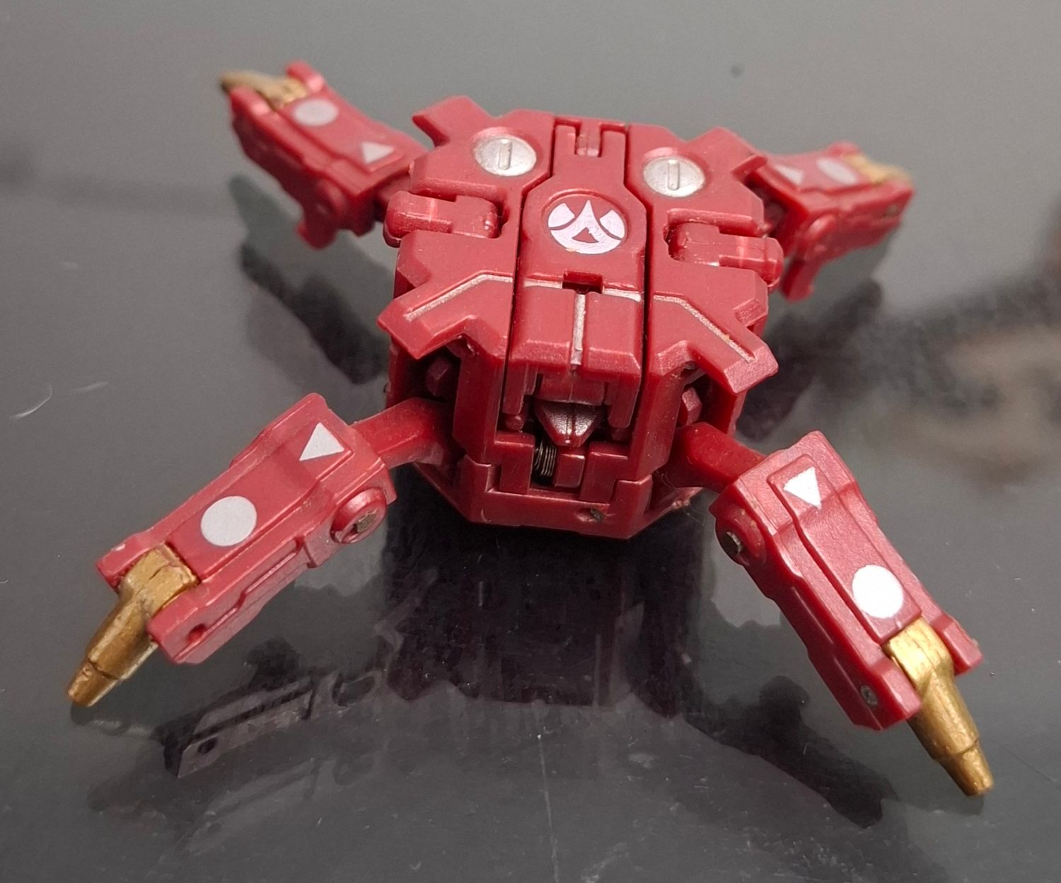 SH Bakugan Rojo