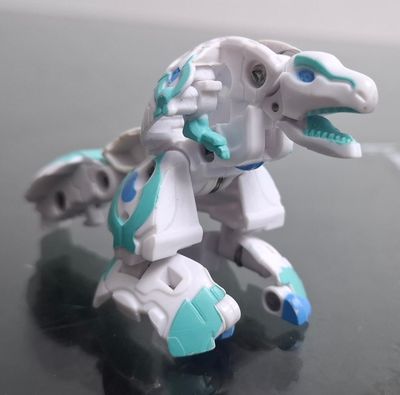 SH Bakugan Blanco Dinosaurio