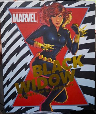 SHX Black Widow Secrets of A Super Spy Tapa Dura Encyclopedia