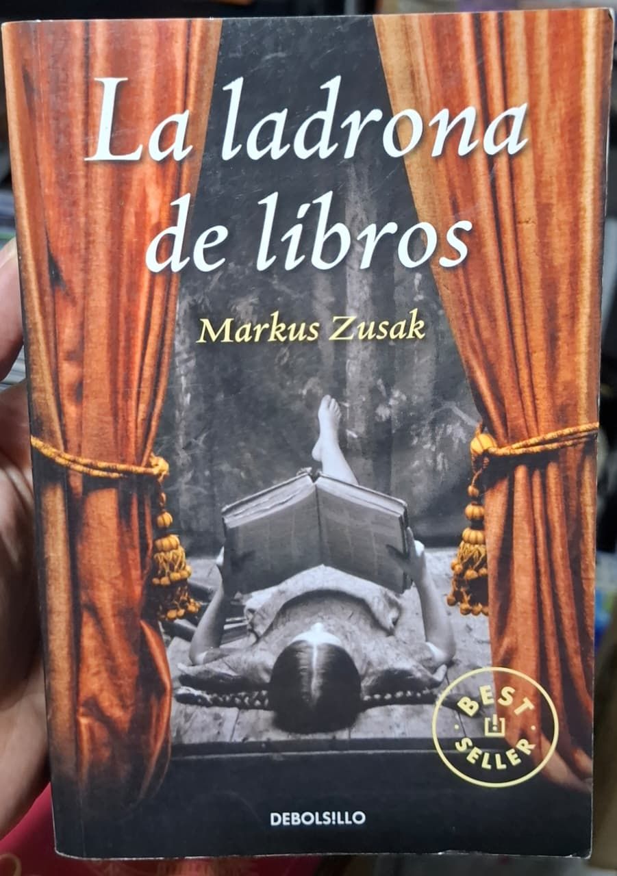SHX La Ladrona de Libros Markus Zusak Espanol