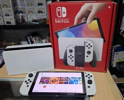 SHX Nintendo Switch Oled Consola Usada Como Nueva Incluye Bayonetta en Cartucho, Cable Cargador y HDMI