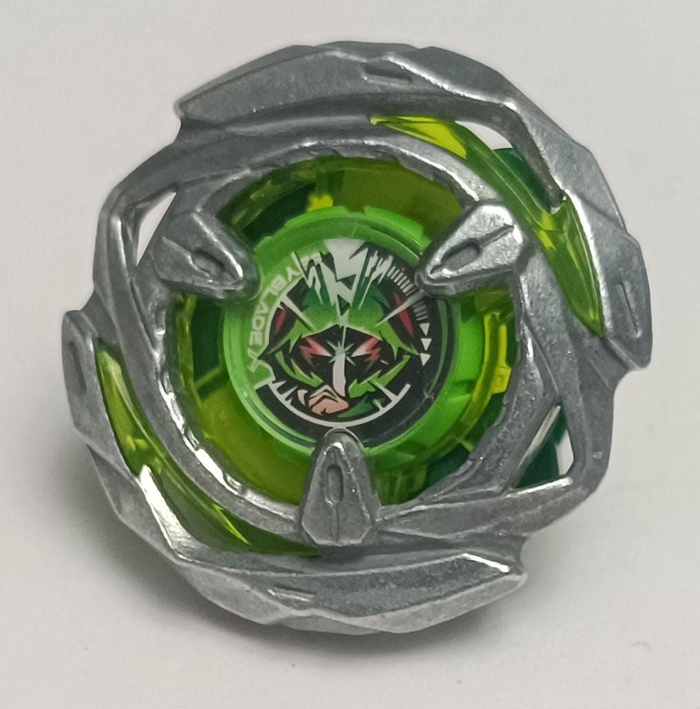 SHB-4k Beyblade Verde 7 Beyblade X  Modelo Wizard Arrow  2023